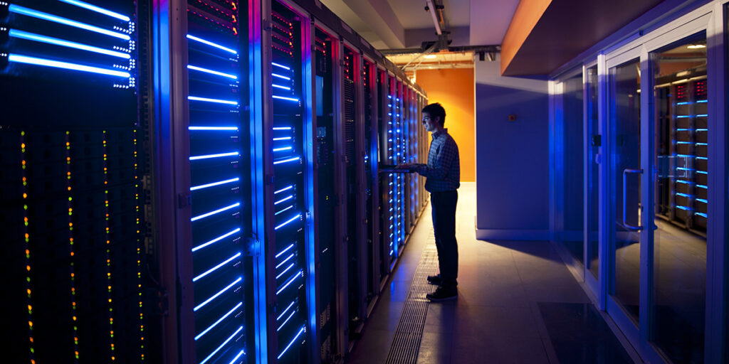 Image : 70 % des chefs d'entreprise prévoient de moderniser les systèmes existants et de migrer les fonctions essentielles vers le cloud. Getty Images